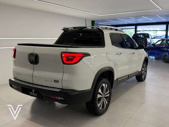 FIAT-TORO-2.0 16V TURBO DIESEL VOLCANO 4WD AT9 FIAT-TORO-2024