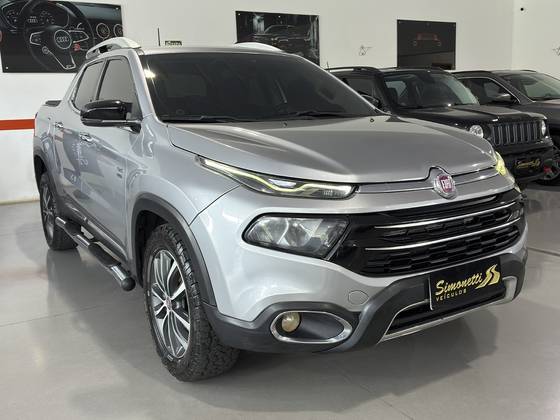 FIAT TORO 2.0 16V TURBO DIESEL VOLCANO 4WD AT9