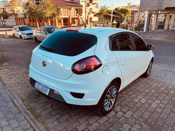 FIAT BRAVO 1.8 ESSENCE 16V FLEX 4P MANUAL