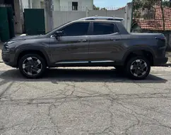FIAT TORO 1.3 TURBO 270 FLEX VOLCANO AT6 FIAT TORO 1.3 TURBO 270 FLEX VOLCANO AT6