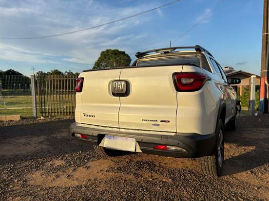FIAT-TORO-2.0 16V TURBO DIESEL FREEDOM 4WD AT9 FIAT-TORO-2019