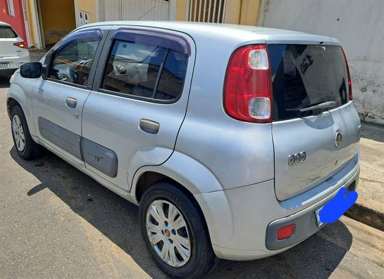 FIAT UNO 1.0 EVO VIVACE 8V FLEX 4P MANUAL