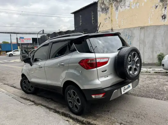 FORD-ECOSPORT-2020