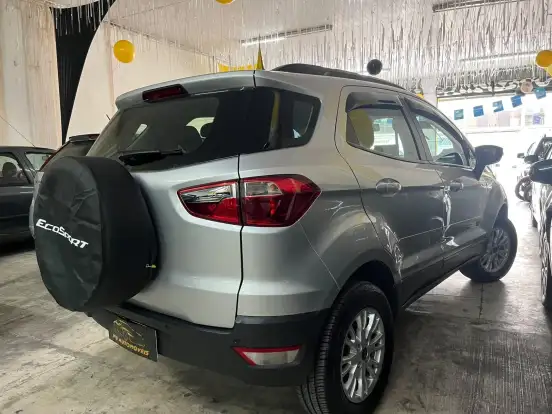 FORD-ECOSPORT-2016