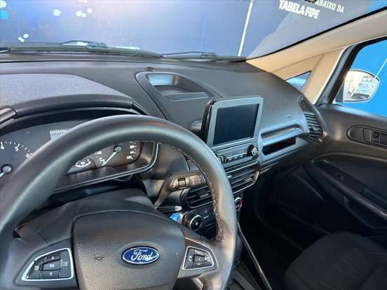 FORD-ECOSPORT-2020