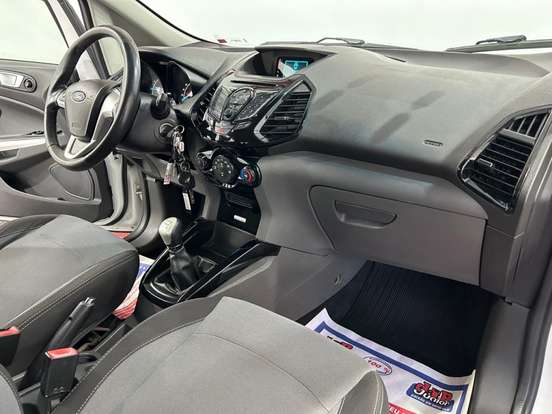 FORD-ECOSPORT-2017