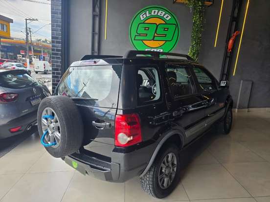FORD-ECOSPORT-2012