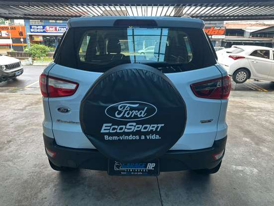 FORD-ECOSPORT-2016