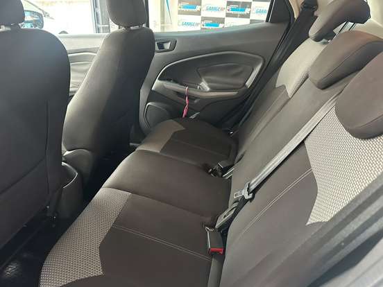 FORD-ECOSPORT-2016