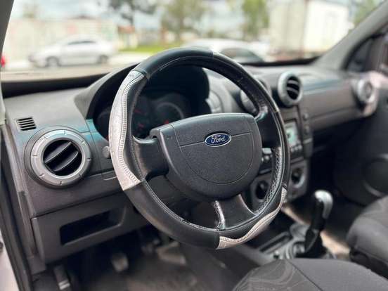 FORD-ECOSPORT-2008