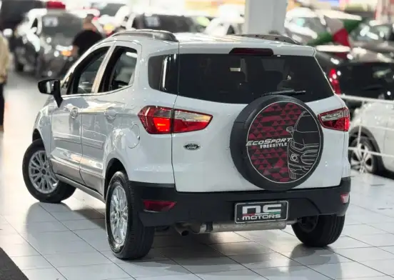 FORD-ECOSPORT-2014