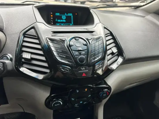FORD-ECOSPORT-2016