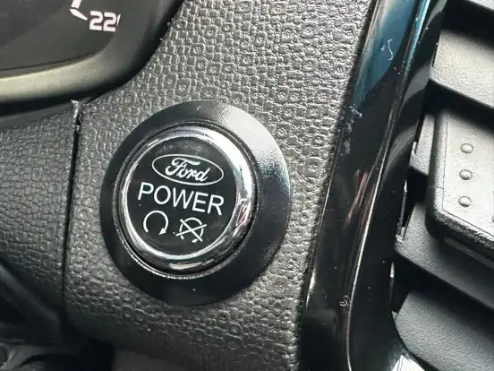 FORD-ECOSPORT-2016