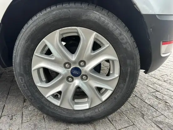 FORD-ECOSPORT-2016