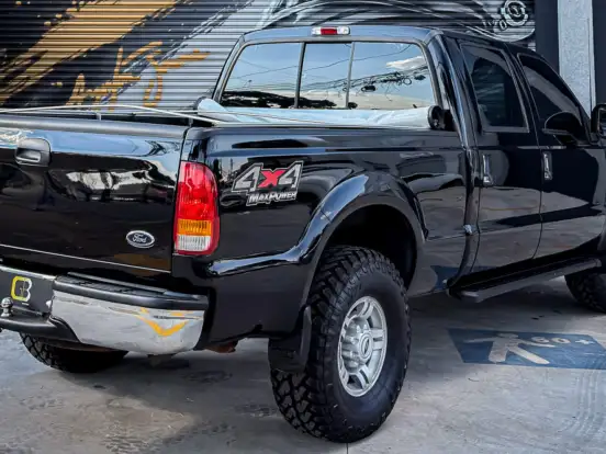 FORD-F-250-3.9 XLT MAX POWER 4X4 CD DIESEL 4P MANUAL FORD-F-250-2009