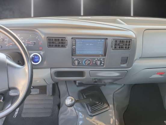 FORD-F-250-3.9 XLT 4X2 CS DIESEL 2P MANUAL FORD-F-250-2004