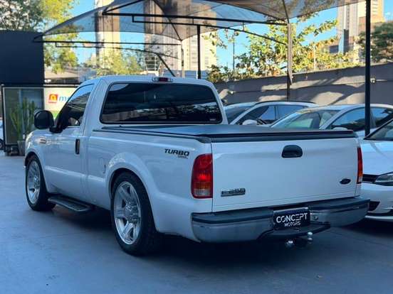 FORD-F-250-4.2 XLT 4X2 CS TURBO DIESEL 2P MANUAL FORD-F-250-2001