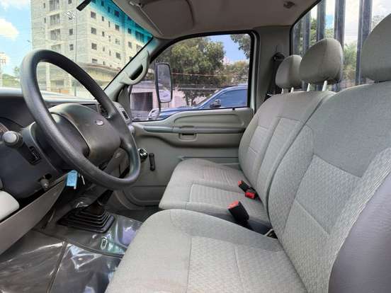 FORD-F-350-2.8 TURBO DIESEL 2P MANUAL FORD-F-350-2018