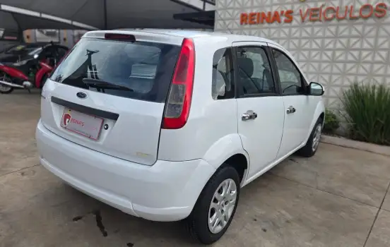 FORD-FIESTA-2013