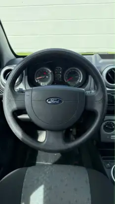 FORD-FIESTA-2012