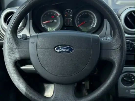 FORD-FIESTA-1.6 MPI CLASS HATCH 8V FLEX 4P MANUAL FORD-FIESTA-2012