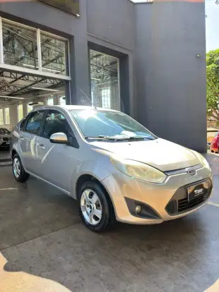 FORD-FIESTA-2013