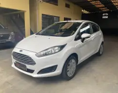 FORD FIESTA 1.6 SE HATCH 16V FLEX 4P MANUAL FORD FIESTA 1.6 SE HATCH 16V FLEX 4P MANUAL