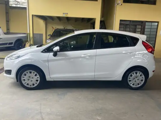 FORD-FIESTA-1.6 SE HATCH 16V FLEX 4P MANUAL FORD-FIESTA-2016