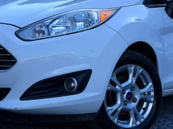 FORD-FIESTA-1.6 SE SEDAN 16V FLEX 4P POWERSHIFT FORD-FIESTA-2013