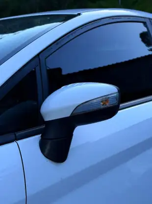 FORD-FIESTA-2013