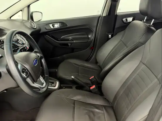 FORD-FIESTA-1.6 TITANIUM HATCH 16V FLEX 4P POWERSHIFT FORD-FIESTA-2014