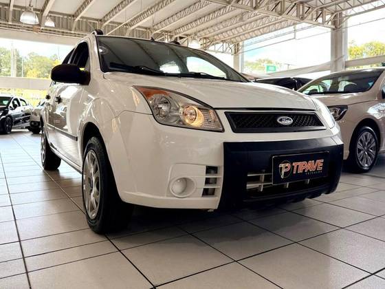 FORD FIESTA 1.0 MPI CLASS HATCH 8V FLEX 4P MANUAL