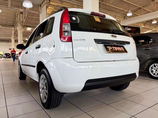 FORD-FIESTA-2009