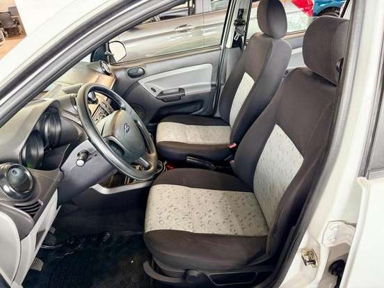 FORD-FIESTA-2009