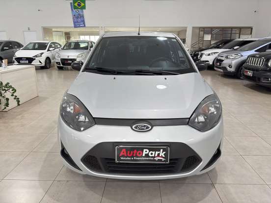 FORD-FIESTA-2012