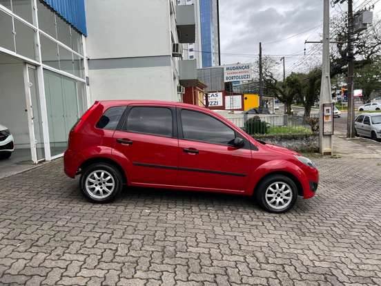 FORD-FIESTA-2011
