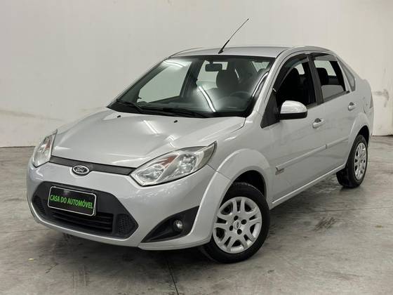 FORD FIESTA 1.6 MPI SEDAN 8V FLEX 4P MANUAL
