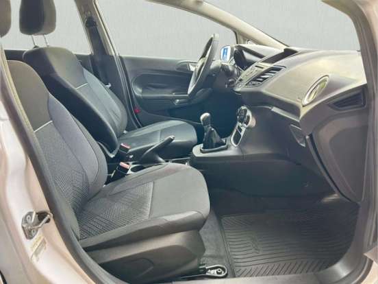 FORD-FIESTA-2019