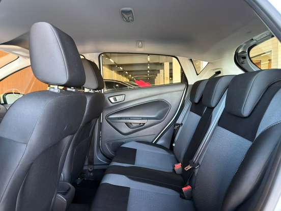 FORD-FIESTA-1.6 TI-VCT FLEX SEL MANUAL FORD-FIESTA-2018