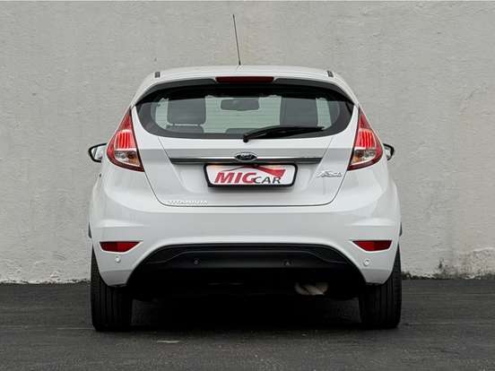 FORD-FIESTA-1.6 TI-VCT FLEX TITANIUM POWERSHIFT FORD-FIESTA-2017