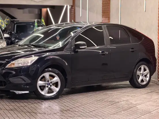 FORD-FOCUS-1.6 GL 16V FLEX 4P MANUAL FORD-FOCUS-2012