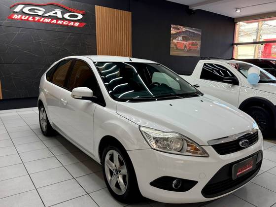 FORD FOCUS 1.6 GL 16V FLEX 4P MANUAL