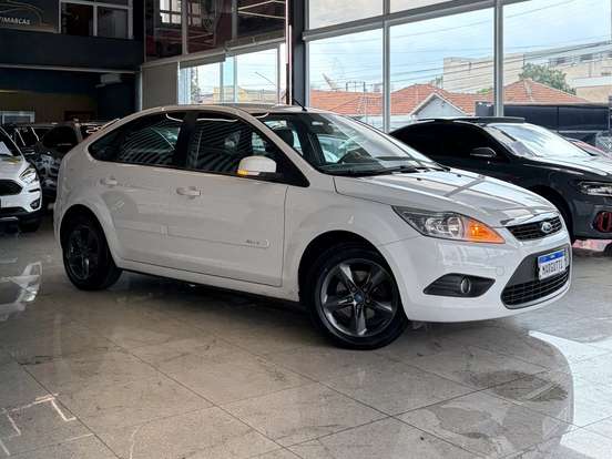 FORD-FOCUS-1.6 GL 16V FLEX 4P MANUAL FORD-FOCUS-2013