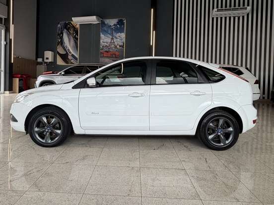 FORD-FOCUS-1.6 GL 16V FLEX 4P MANUAL FORD-FOCUS-2013