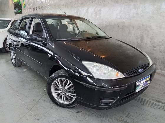 FORD FOCUS 1.6 GLX SEDAN 8V GASOLINA 4P MANUAL