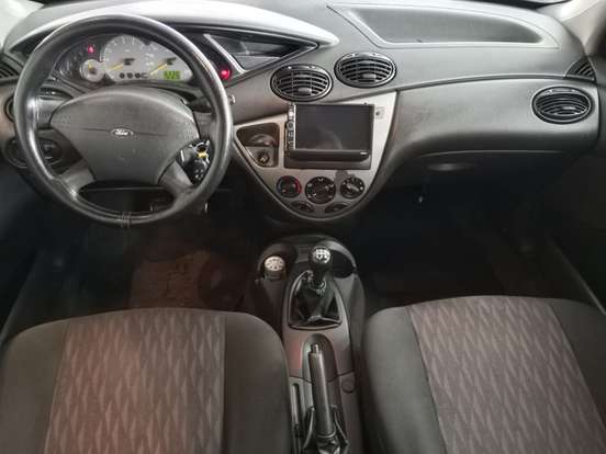 FORD-FOCUS-1.6 GLX SEDAN 8V GASOLINA 4P MANUAL FORD-FOCUS-2005