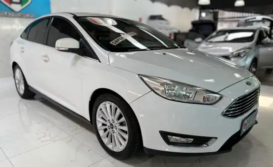 FORD-FOCUS-2016