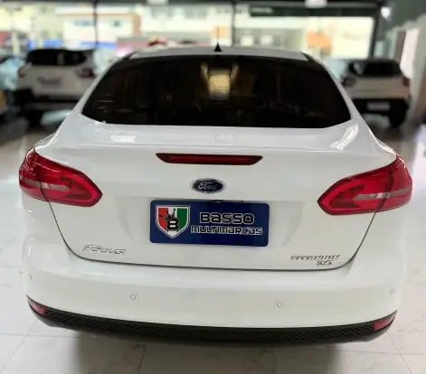 FORD-FOCUS-2016