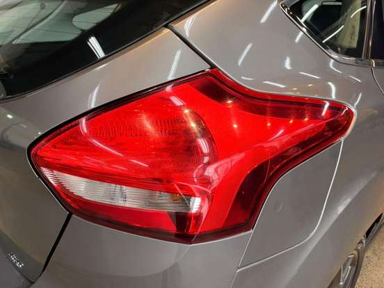 FORD-FOCUS-2.0 SE 16V FLEX 4P POWERSHIFT FORD-FOCUS-2015
