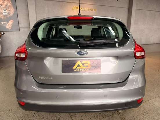 FORD-FOCUS-2.0 SE 16V FLEX 4P POWERSHIFT FORD-FOCUS-2015